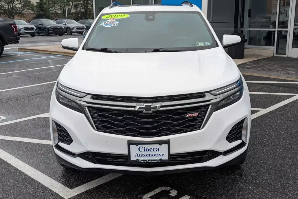 2022 Chevrolet Equinox RS photo 1
