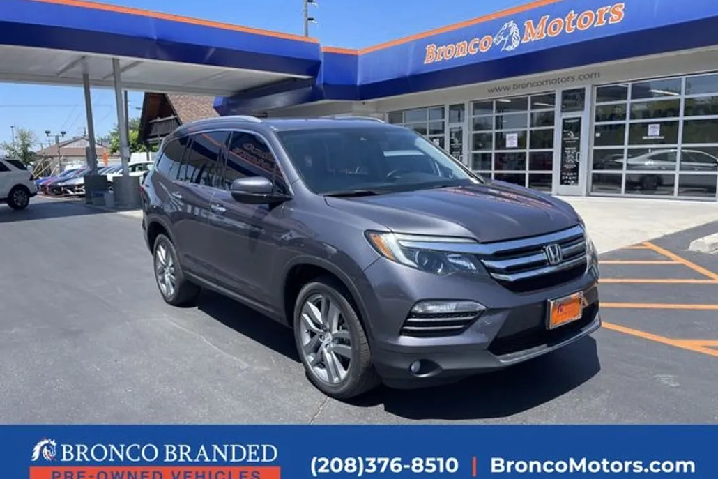 2018 Honda Pilot Elite photo 1