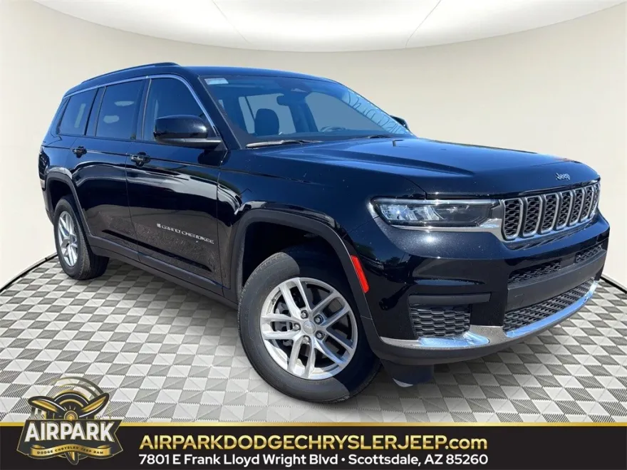 2023 Jeep Grand Cherokee L photo 1