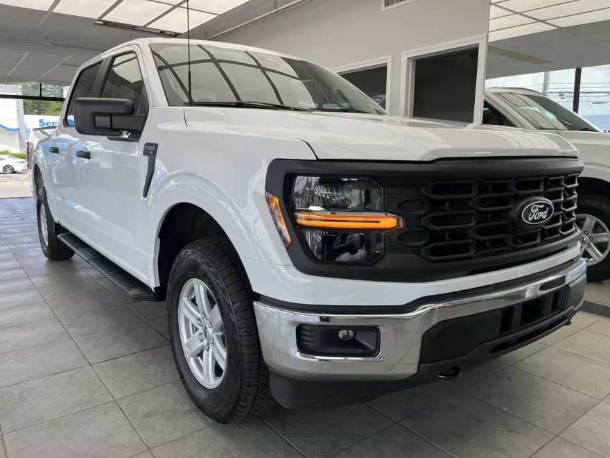 2025 Ford F-150 XL photo 1