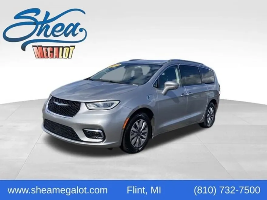 2021 Chrysler Pacifica Hybrid Touring L photo 1