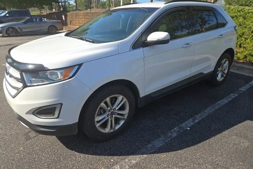 2017 Ford Edge SEL photo 1