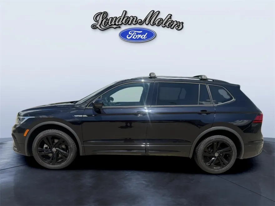 2023 Volkswagen Tiguan SE R-Line Black photo 1