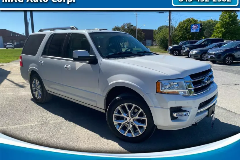 2017 Ford Expedition Limited photo 1