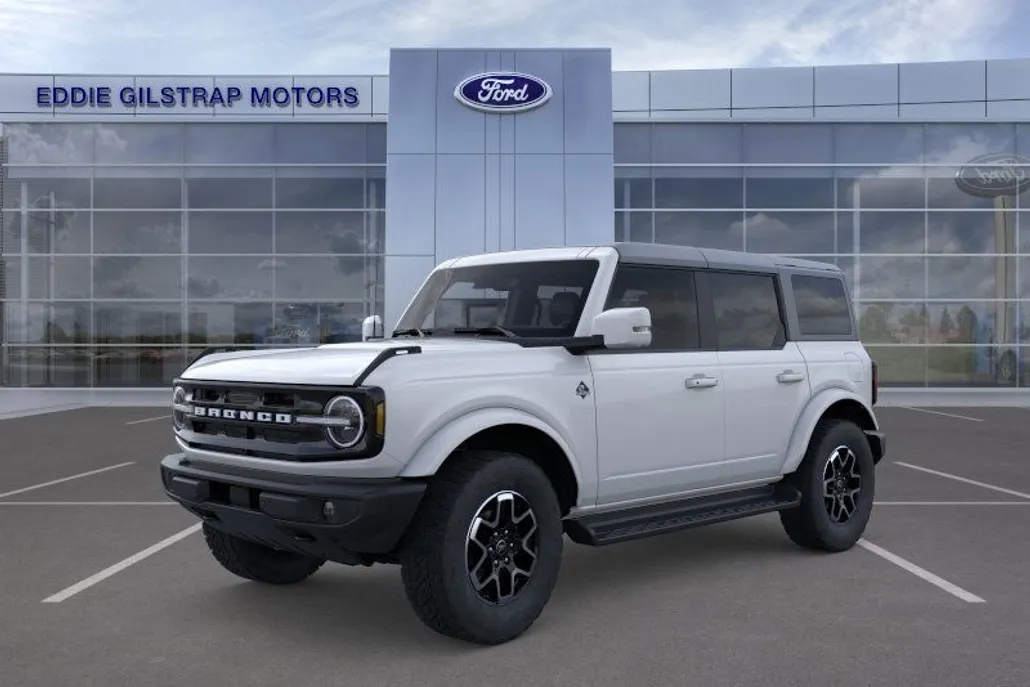 2025 Ford Bronco Outer Banks photo 1