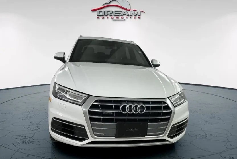 2019 Audi Q5 Premium photo 1