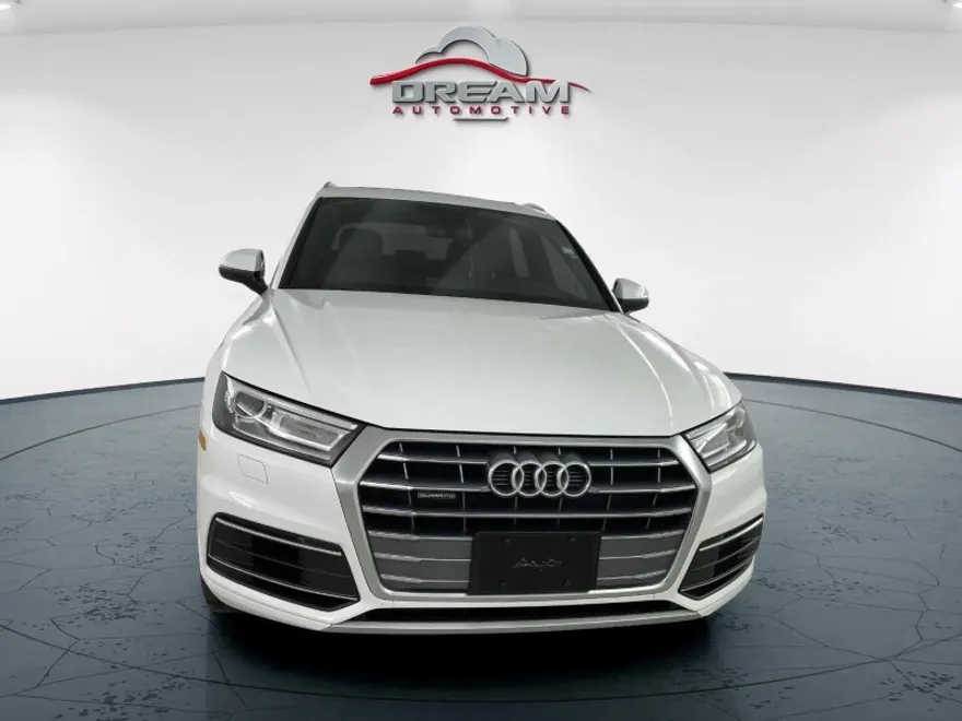 2019 Audi Q5 Premium photo 1