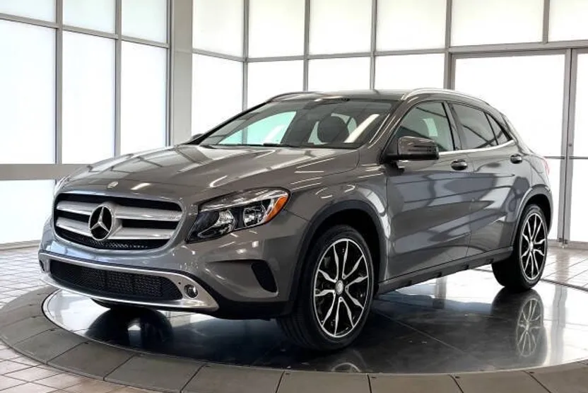 2015 Mercedes Benz GLA 250 4MATIC photo 1