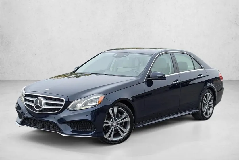 2014 Mercedes Benz E 350 Sedan photo 1