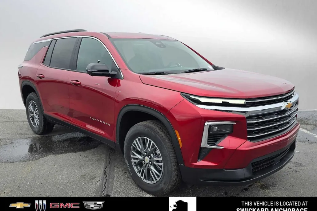 2024 Chevrolet Traverse photo 1
