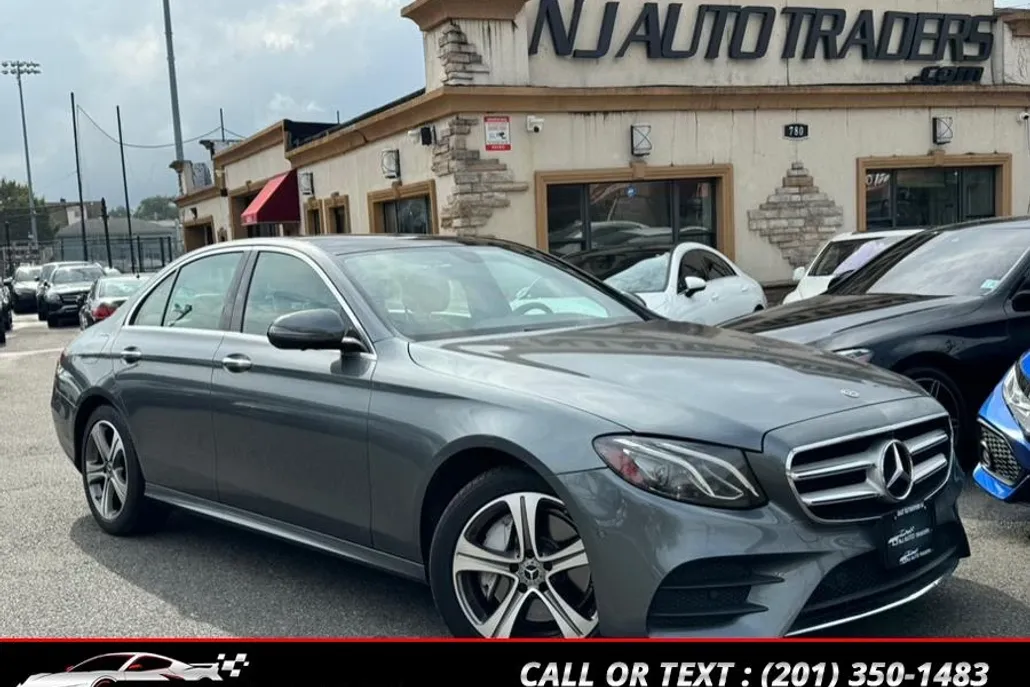 2020 Mercedes Benz E 350 4MATIC Sedan photo 1