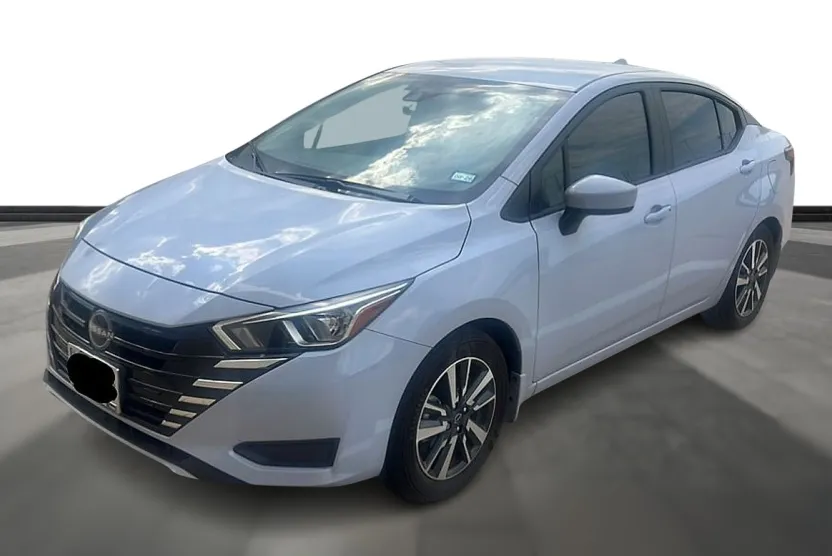 2024 Nissan Versa 1.6 SV photo 1