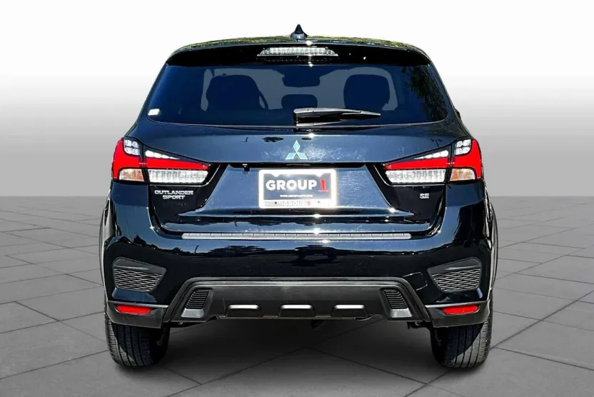 2022 Mitsubishi Outlander Sport SE photo 1