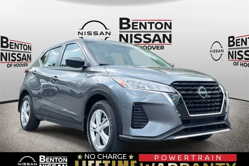 2024 Nissan Kicks S photo 1