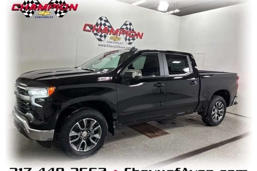 2025 Chevrolet Silverado 1500 LT photo 1