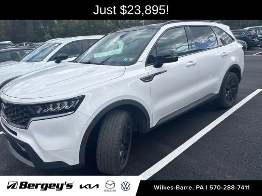 2021 Kia Sorento S photo 1