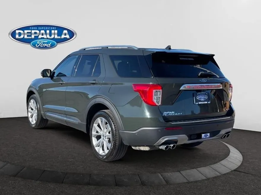 2021 Ford Explorer Platinum photo 1