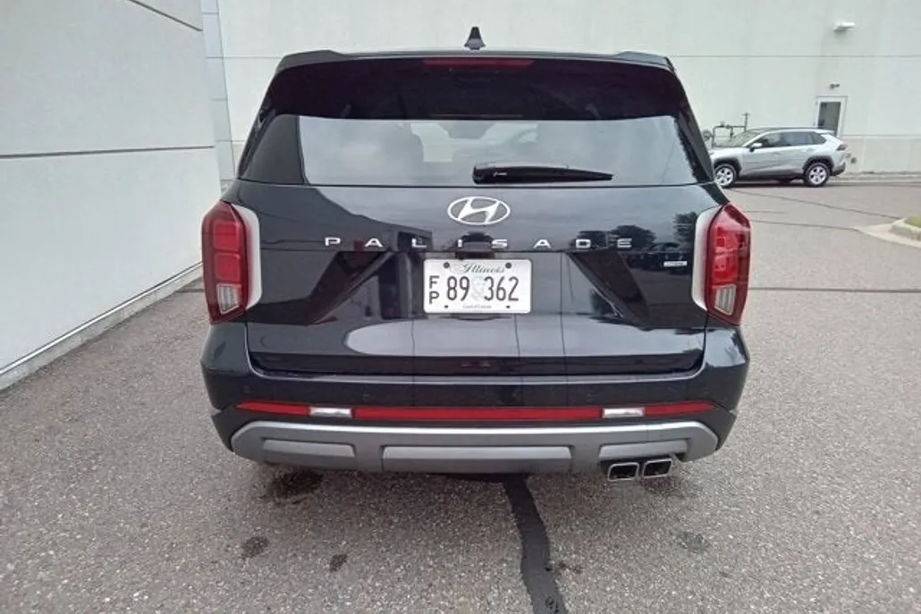2025 Hyundai Palisade SEL photo 1