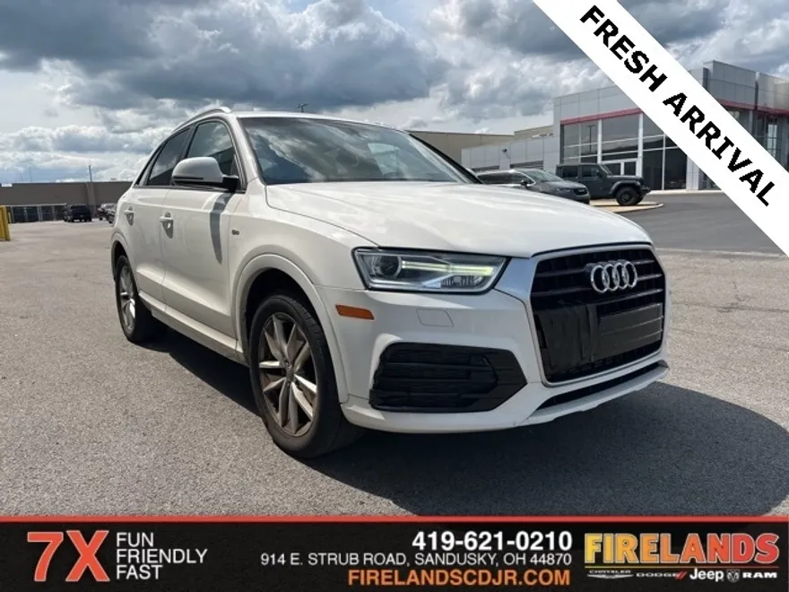 2018 Audi Q3 Premium photo 1