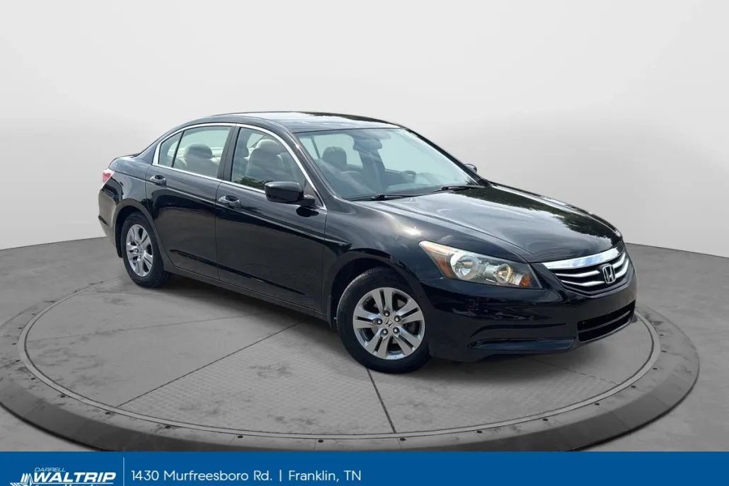 2011 Honda Accord LX-P photo 1