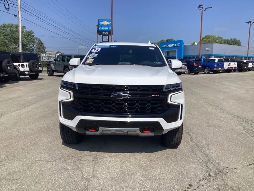 2024 Chevrolet Tahoe Z71 photo 1