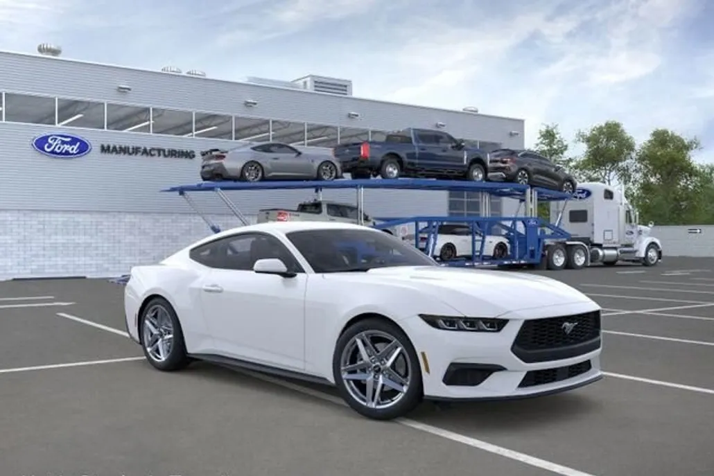 2025 Ford Mustang EcoBoost Premium photo 1