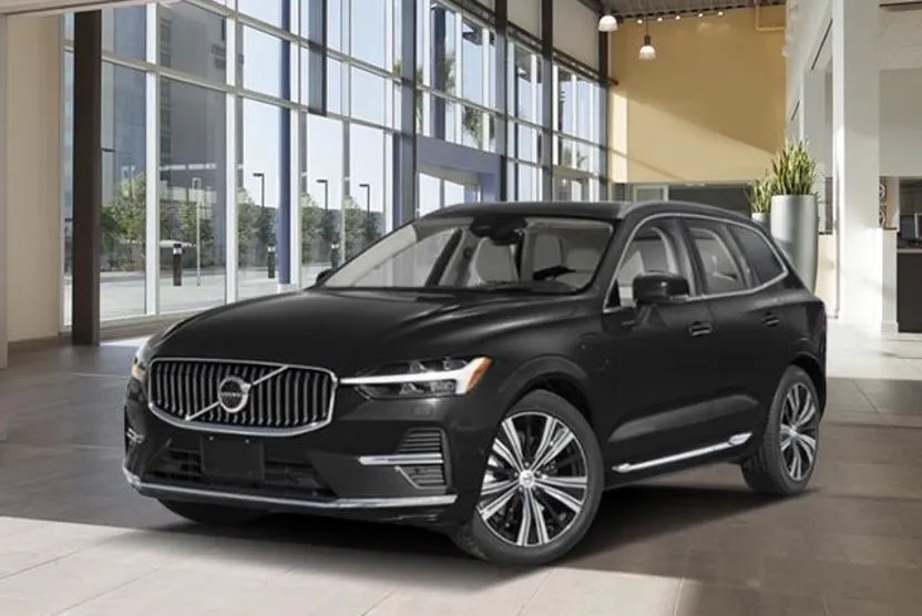 2025 Volvo XC60 Hybrid T8 Plus photo 1