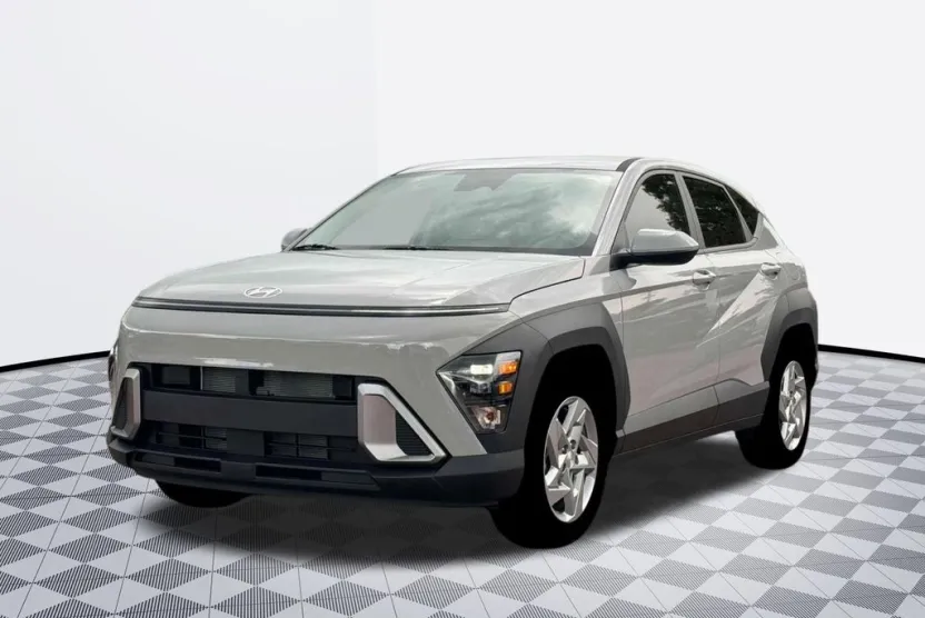 2026 Hyundai Kona SE photo 1