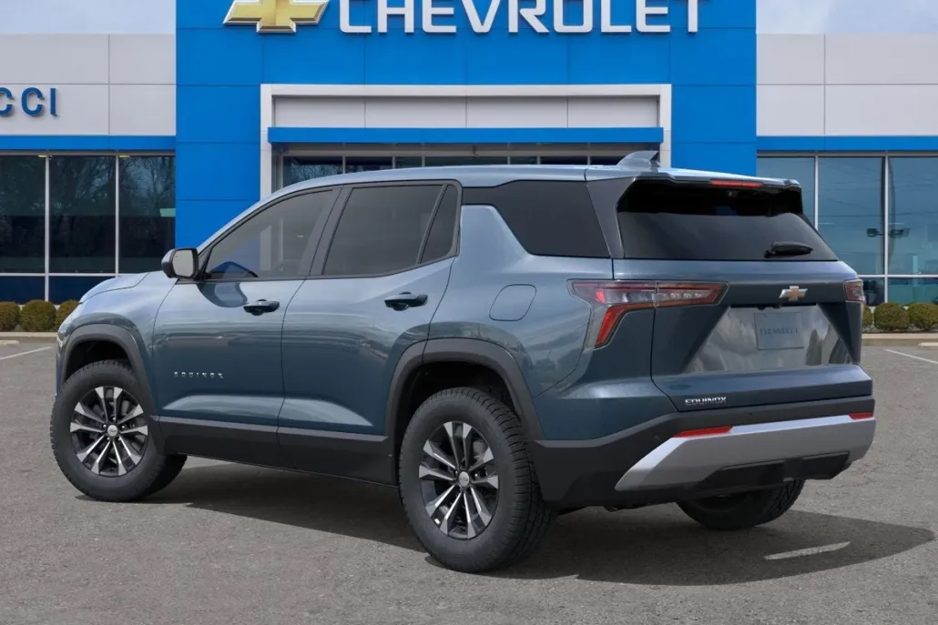 2026 Chevrolet Equinox LT photo 1