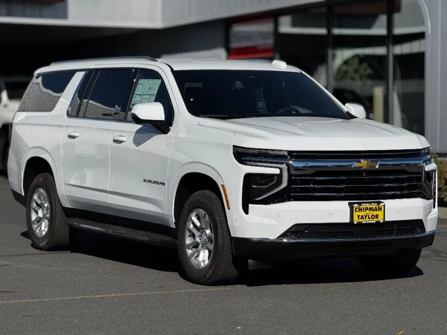 2026 Chevrolet Suburban LT photo 1