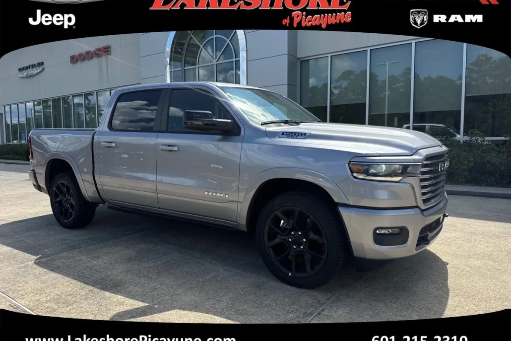 2025 Ram 1500 Laramie photo 1