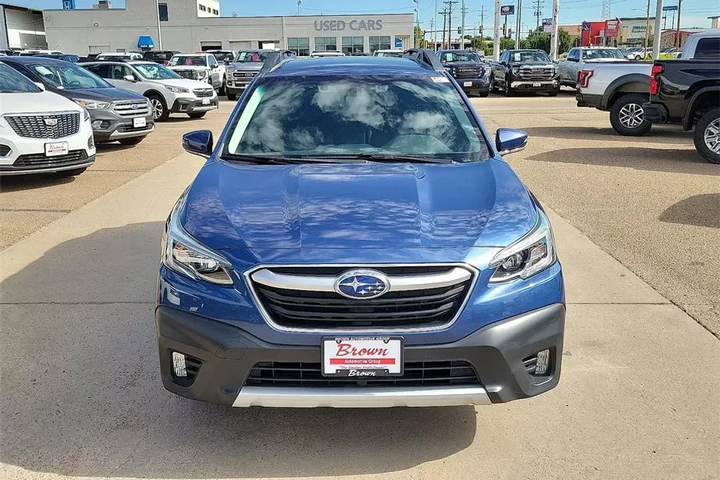 2022 Subaru Outback Limited photo 1