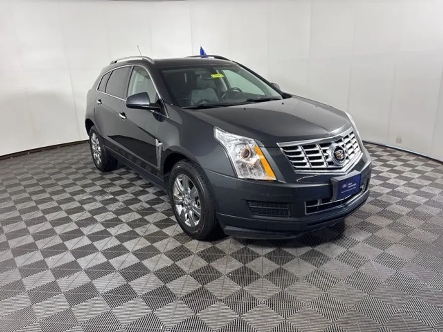 2016 Cadillac SRX Luxury photo 1