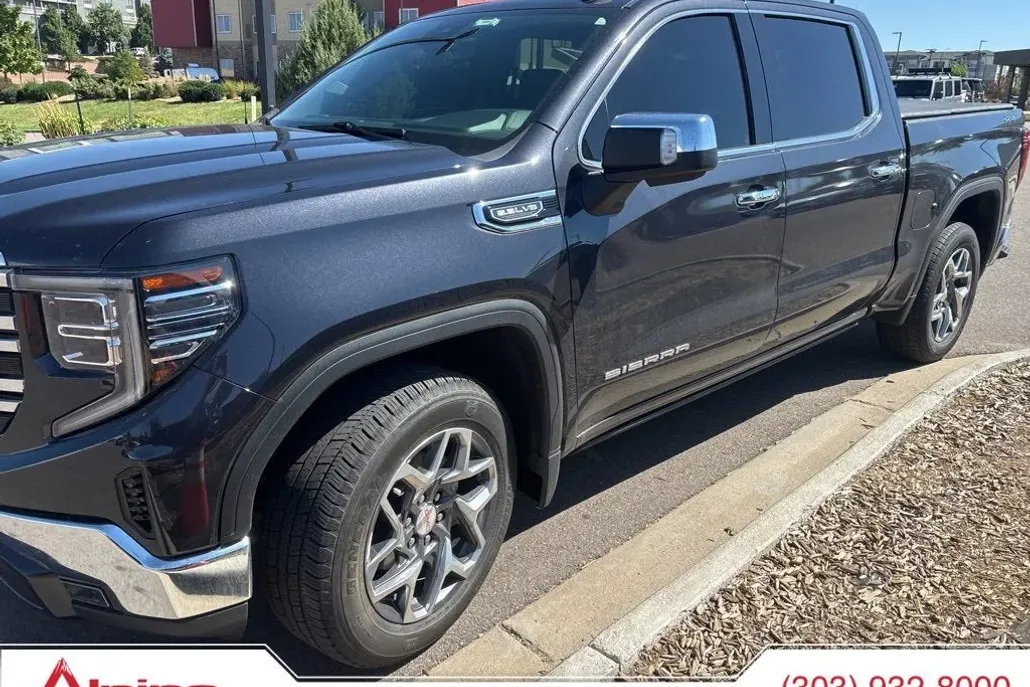 2022 Gmc Sierra 1500 SLT photo 1