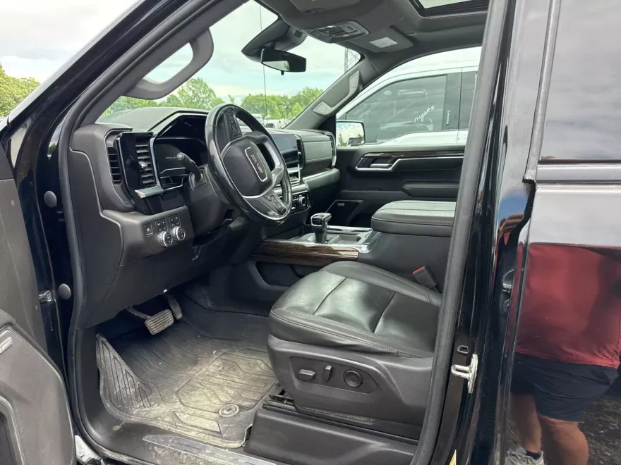 2024 Gmc Sierra 1500 Elevation photo 1