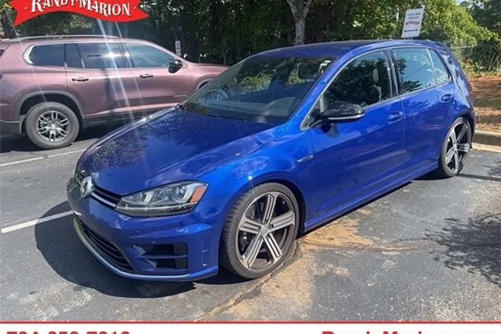 2016 Volkswagen Golf R Base 4Motion photo 1