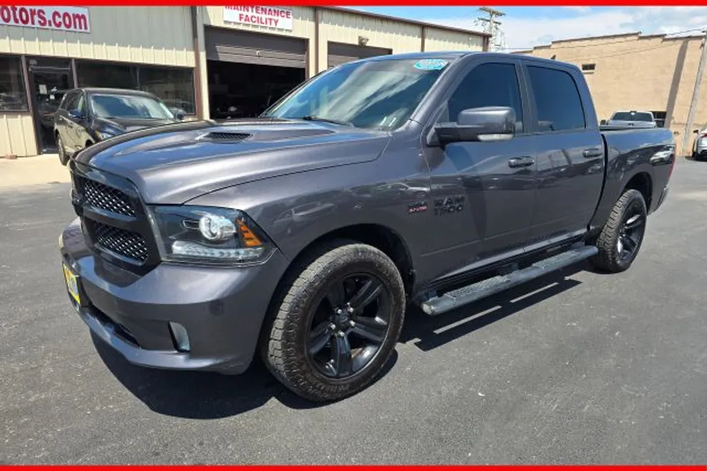 2017 Ram 1500 Sport photo 1