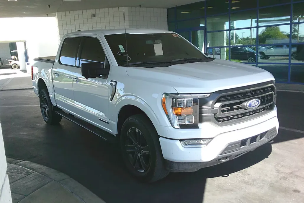 2023 Ford F-150 photo 1