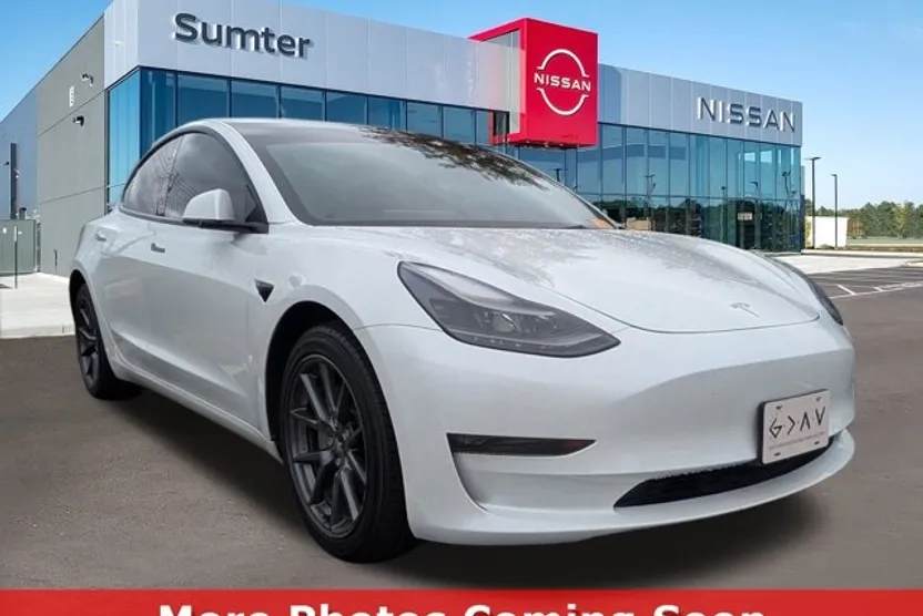 2023 Tesla Model 3 Long Range photo 1