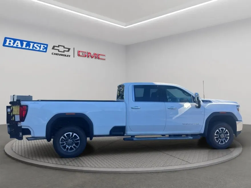 2023 Gmc Sierra 3500 HD SLT photo 1