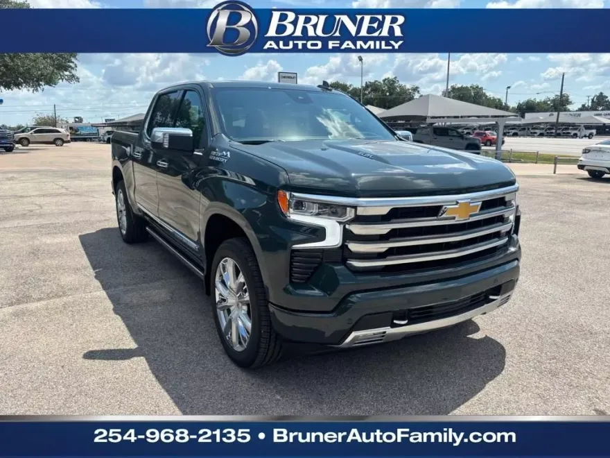 2026 Chevrolet Silverado 1500 High Country Sport photo 1