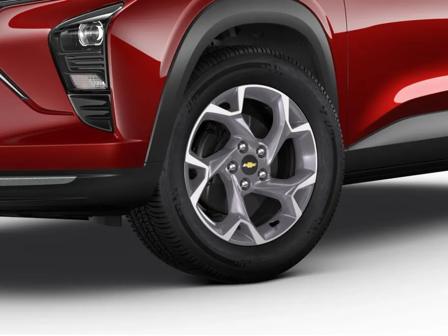 2025 Chevrolet Trax LT photo 1
