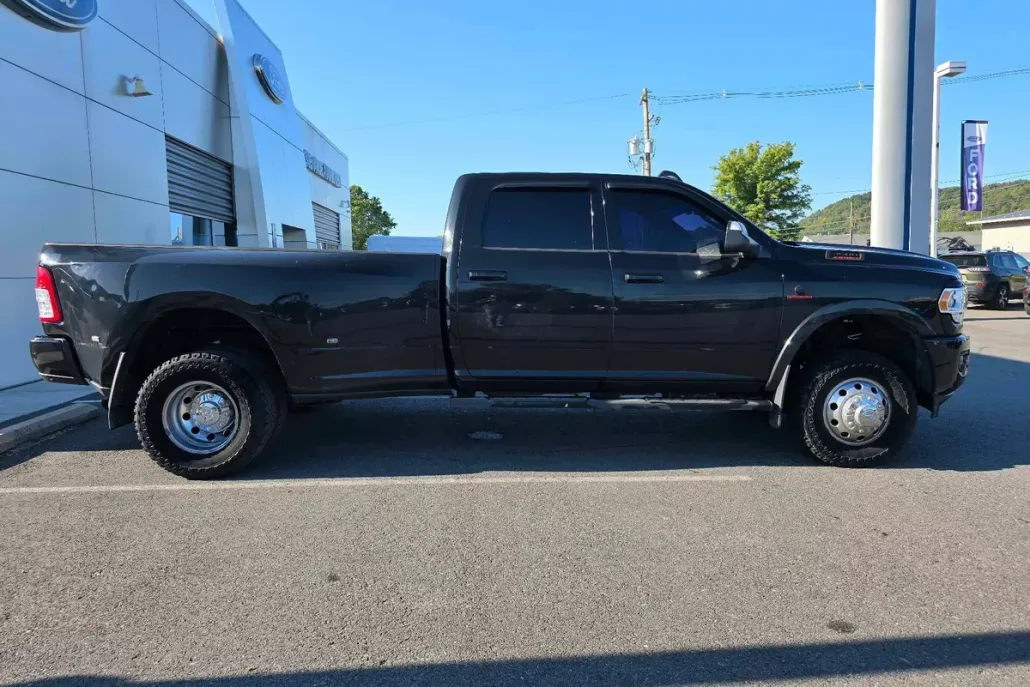 2019 Ram 3500 Big Horn photo 1