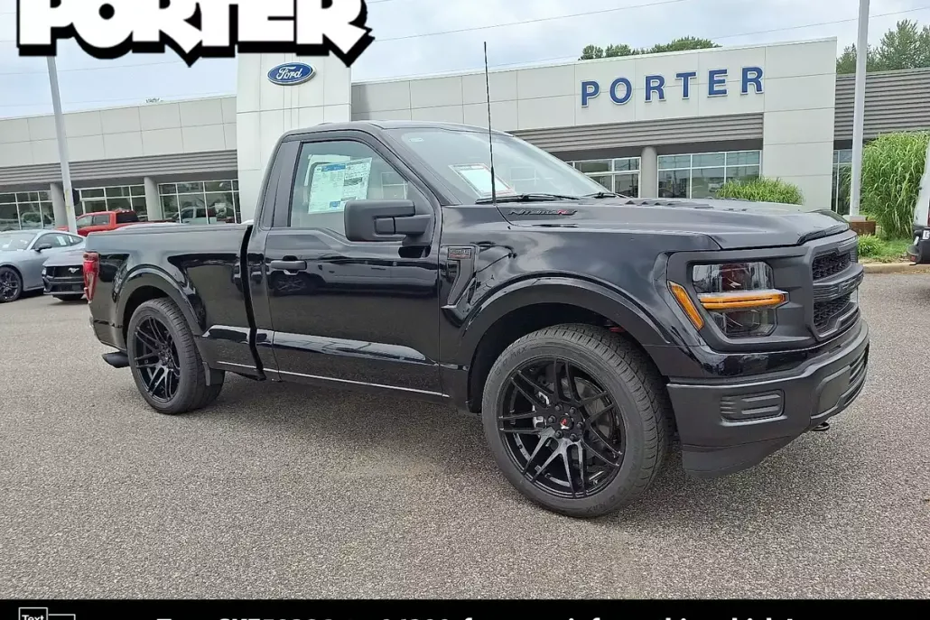 2025 Ford F-150 XL photo 1