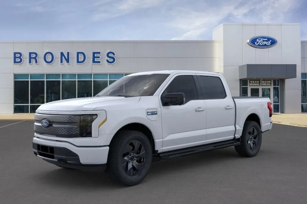 2025 Ford F-150 Lightning photo 1