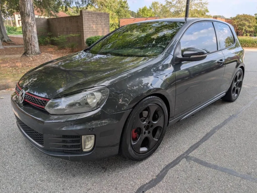 2013 Volkswagen Golf GTI Base photo 1