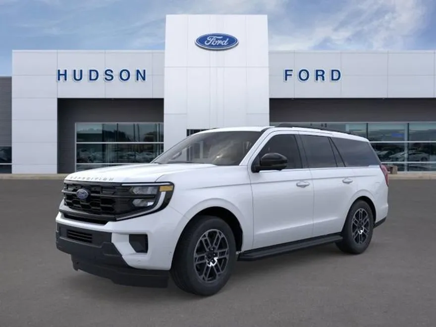 2025 Ford Expedition photo 1