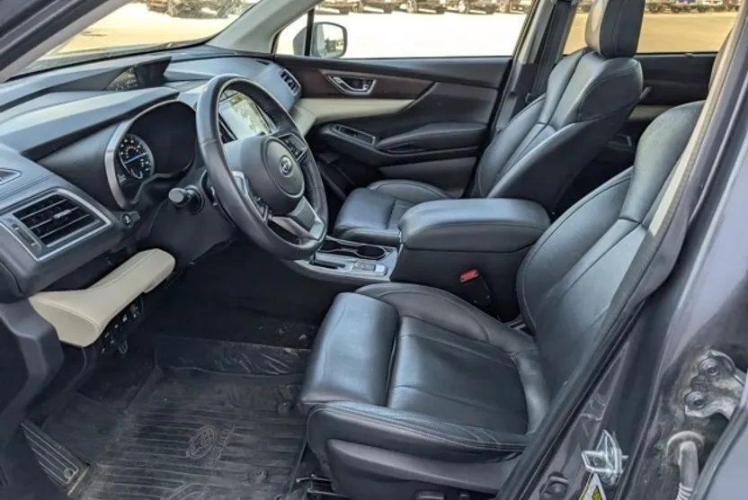 2021 Subaru Ascent Touring photo 1