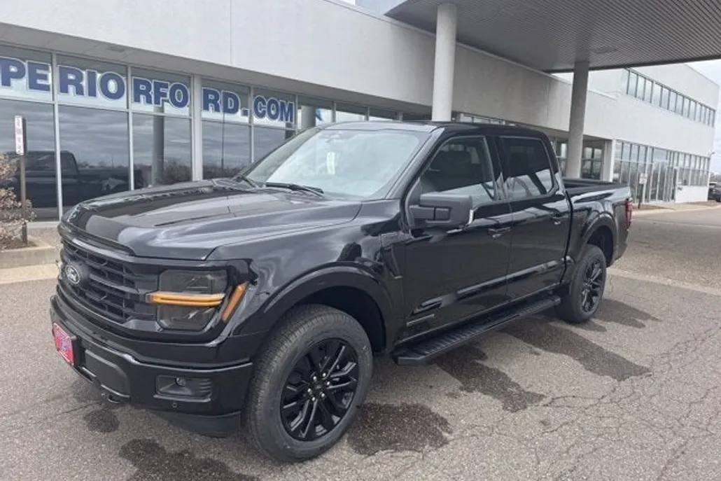 2025 Ford F-150 XLT photo 1