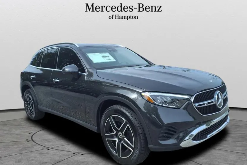 2026 Mercedes Benz GLC 300 4MATIC photo 1